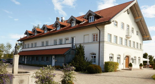 Pfaffinger Hof, Book Hotel Hotels in Chiemgau with Parking, Parking