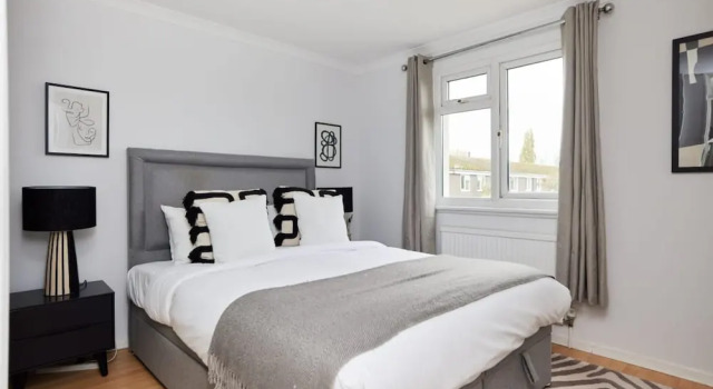 The Chiswick Escape - Lovely 2BDR House with Garden