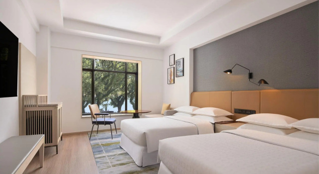 Двухместный клубный номер Standard Sheraton Guilin Hotel