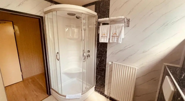 Полулюкс Fergana Überseehotel
