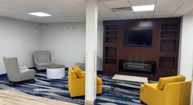 Comfort Inn and Suites Germantown, Varaa Hotelli Memphis Tennessee