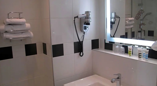 Номер Standard Mercure Nice Marché Aux Fleurs