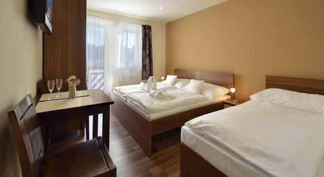 Villa Gloria Rooms & Apartments, Забронировать Апартаменты/квартира Доновали Банскобистрицкий-край