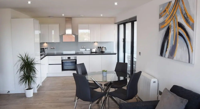 Двухместные апартаменты Superior с балконом Morland House Apartments