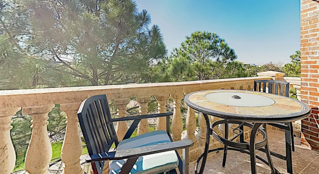 The Magnolia W/ Pool & Hot Tub - Walk To The Beach 3 Bedroom Condo