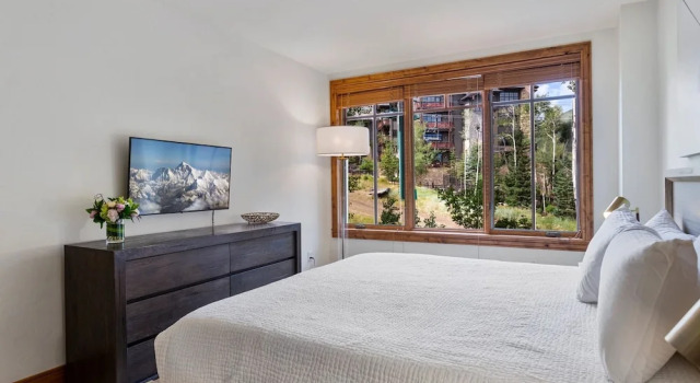 Shooting Star Lodge at Deer Valley Resort - Three Bedroom Residence #206 3 Condo, Varaa Lomakeskus Deer Valley 