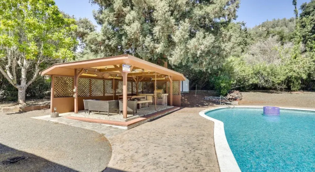 Vacation Rental 2 Mi to Clearlake Oaks Boat Launch, Reserva ahora Hotel Clearlake Oaks California
