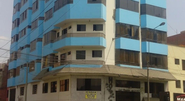 Hotel Paqueñito, Varaa Hotelli Hotellit Provincia de Lima pysäköinnillä, Pysäköinti