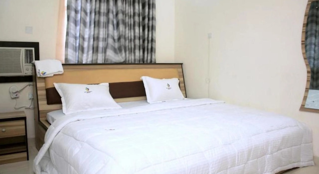 Mayoral Hotel & Suite