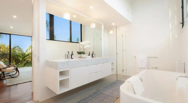 Byron Beach Flats