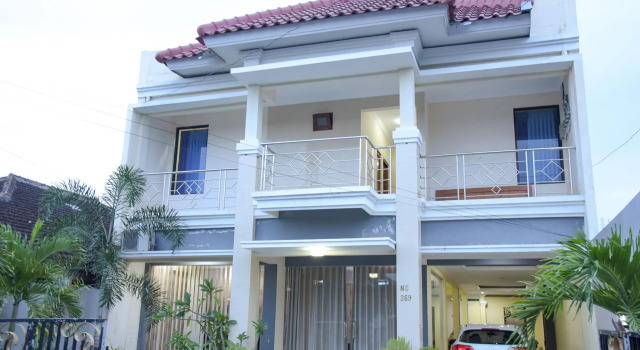 RedDoorz Syariah near Jogja City Mall 2, Book Hotel Sleman Yogyakarta Province