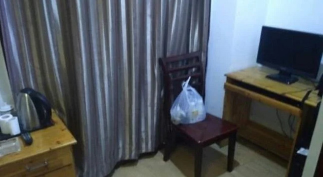 Qufu Ruiyuan Business Inn, Prenota Hotel Hotel a Shandong con parcheggio, Parcheggio