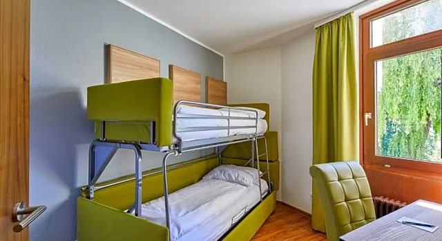Семейный номер Standard с видом на озеро Parkhotel St.Leonhard