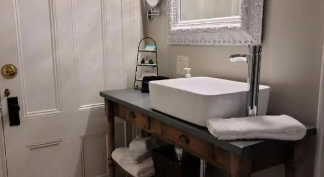 Номер Standard Benjamin F. Packard House Bed and Breakfast