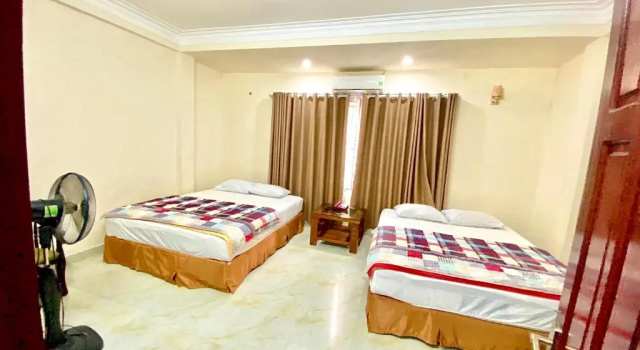 Четырёхместный номер Deluxe Viet Nhat Halong Hotel - Bai Chay