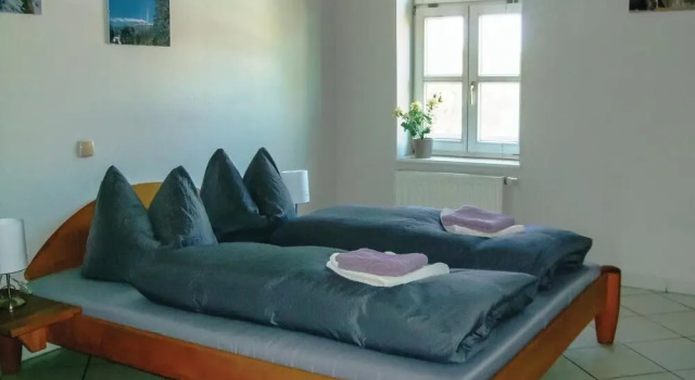 Amazing Apartment in Wernigerode With Wifi and 2 Bedrooms, Забронировать Апартаменты/квартира Отели Вернигероде с парковкой, рядом с Oberpfarrkirchhof, Парковка