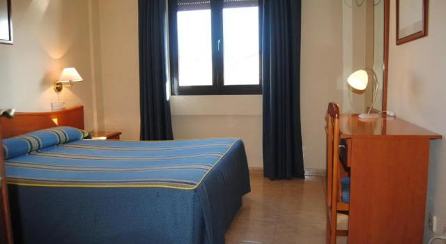 Трёхместный номер Standard Hostal El Mirador