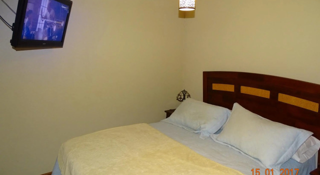 Departamento 102 Alicante, Book Hotel Hotels in Papudo with Parking, Parking