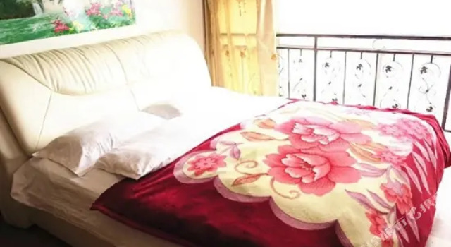 Кровать в общем номере Quanyou Hostel
