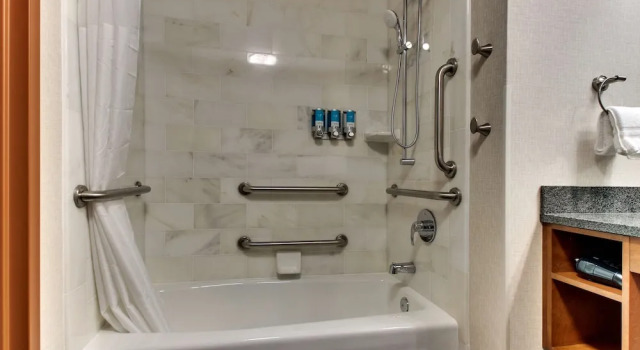 Номер Standard Drury Plaza Hotel Richmond
