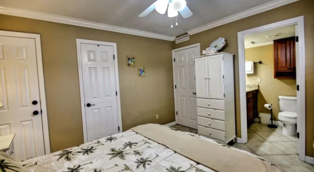 Gulf Shore Condo #113 - 2 Br condo by RedAwning, Varaa Huoneisto Destin Emerald Coast