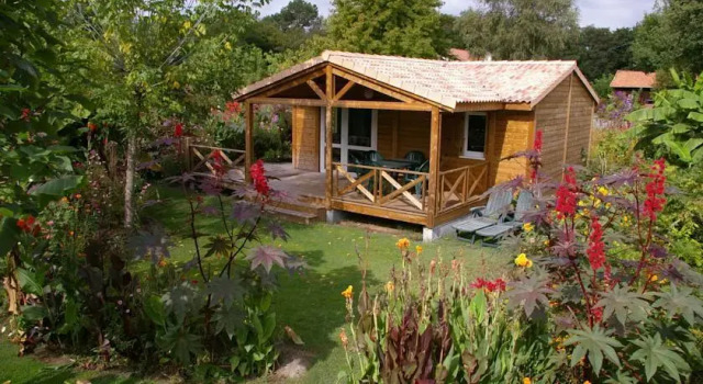 Gîtes et Soleil, Book Hotel Leon Landes