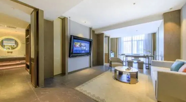 Люкс Premier Zhichiqingcheng Hotel (Hohhot Wanda International Exhibition Center)