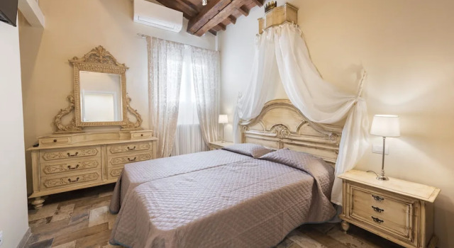 Casa Griselda by Mmega, Забронировать Апартаменты/квартира Санта-Мария-Новелла Флоренция, рядом с Галерея Уффици