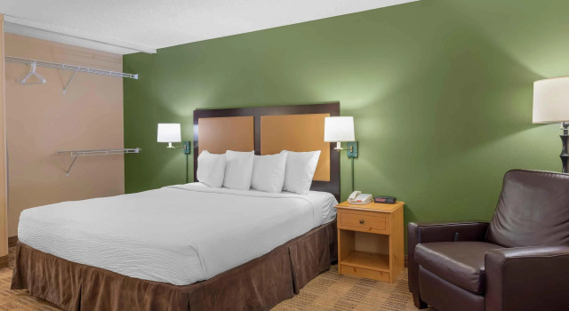 Люкс Extended Stay America Select Suites - Chicago - Lombard - Oakbrook