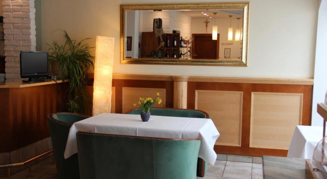 Hotel Refugium, Book Hotel  