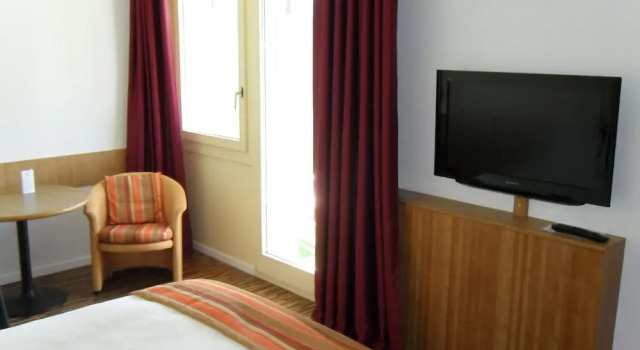 Двухместный номер Standard с балконом и с видом на озеро Tresa Bay Hotel - Lake Lugano