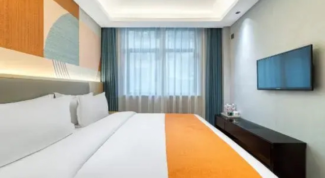 Люкс Deluxe Yuyuan International Hotel (Yiwu Suxi Heart Suxi Night Market Store)