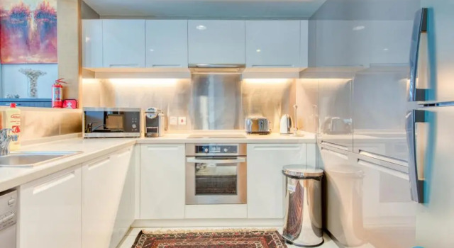 Neat 1BR in Claren Tower 1 by Deluxe Holiday Homes, Забронировать Апартаменты/квартира Даунтаун Дубай , рядом с Дубайский аквариум