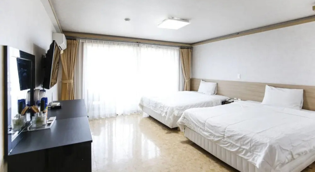 Трёхместный номер Standard Jeju Ocean Family Hotel
