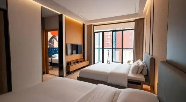 Семейный люкс Best International Hotel apartment (Daya Bay BYD CENTURY CITY)