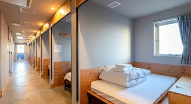 Кровать в общем номере (мужской номер) Wise Owl Hostels Kyoto