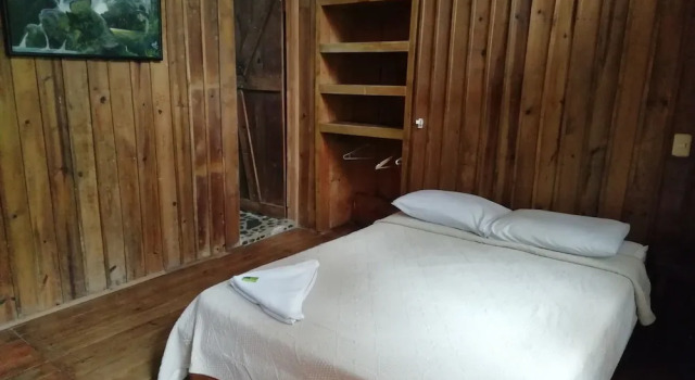 Hotel Brunka Lodge, Rezerwuj Hotel Palmar Puntarenas
