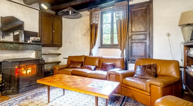 House With 8 Bedrooms in Saint-hilaire-peyroux, With Enclosed Garden a, Prenota Hotel Saint-Hilaire-Peyroux Correze