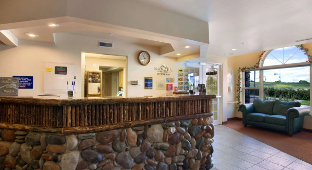 Microtel Inn & Suites by Wyndham Bozeman