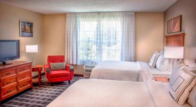 Четырёхместная студия TownePlace Suites by Marriott Baltimore BWI Airport