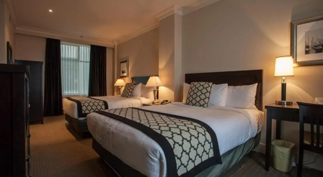 Четырёхместный номер Standard Hotel Rialto