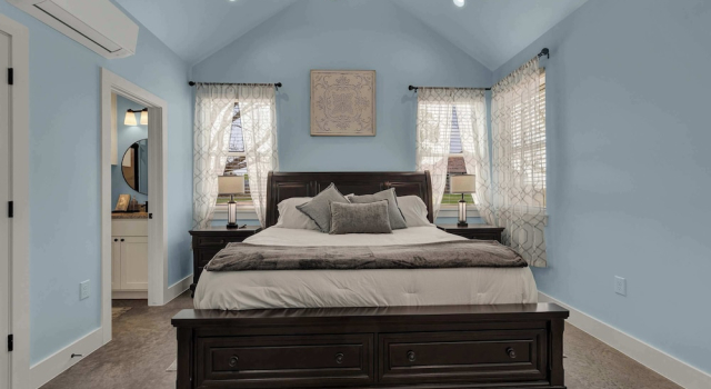 Live Oak Cabins-sleeps 8 W/hot-tubs