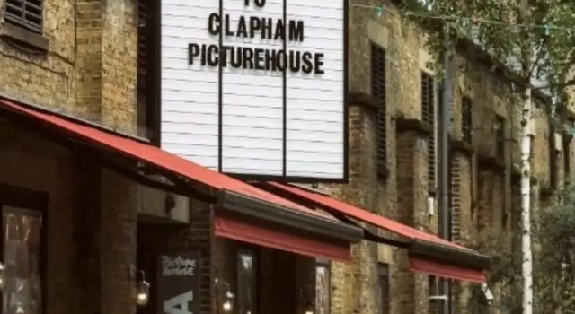 Апартаменты Clapham 3-bed Flat, Sleeps 6 With Free Parking