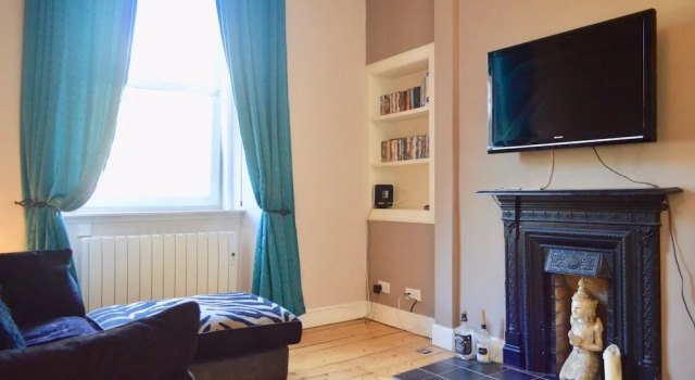 Central 1 Bedroom Flat Sleeps 2, Забронировать Апартаменты/квартира Апартаменты Эдинбурга, рядом с Bedlam Paintball, Апартаменты/квартира