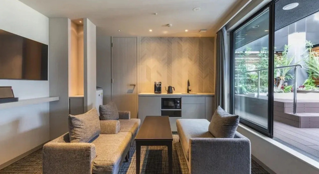 Двухместный люкс с красивым видом из окна HOTEL ASYL TOKYO KAMATA