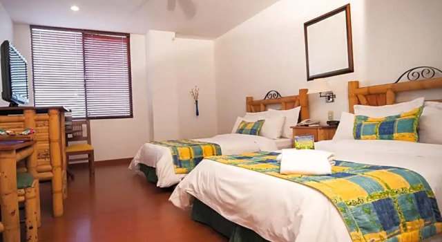 Номер Superior Armenia Hotel
