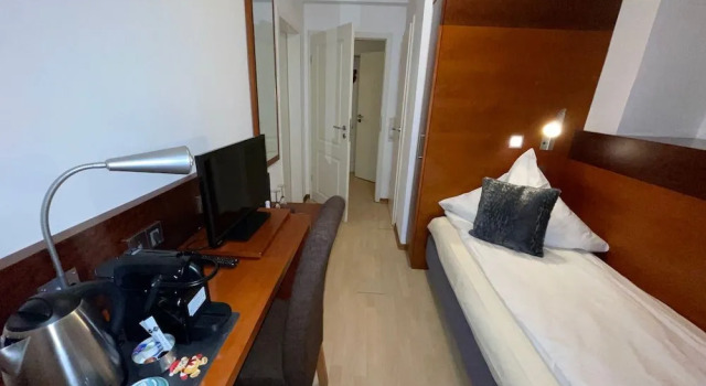 Griffin Hotel am Neumarkt, Забронировать Отель Старый город - Юг Кельн, рядом с Музей прикладного искусства в Кельне