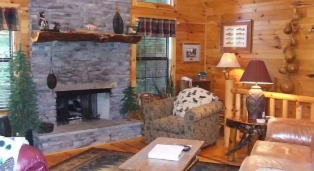 Pick's Riverside Retreat Nevaeh Cabin Rentals, Buchen Sie Ferienhaus Necowa Cove USA