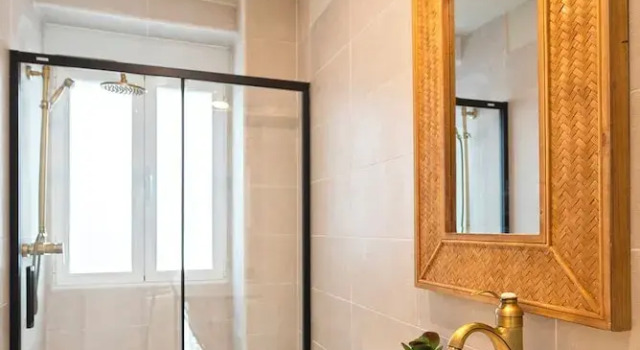 Апартаменты Wonderful 5-bedroom Apart in Granada. Recogidas II