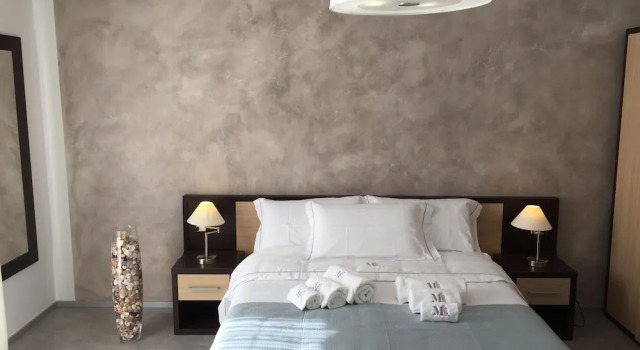 Трёхместный номер Standard с балконом и с красивым видом из окна Marricriu BeB Rooms and Pool Avola